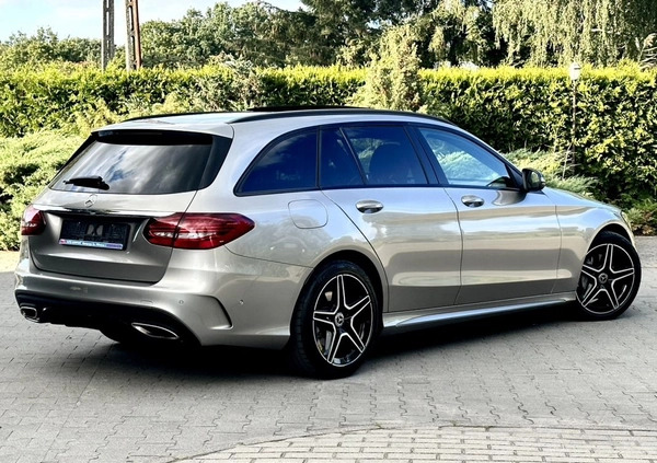 Mercedes-Benz Klasa C cena 122999 przebieg: 122354, rok produkcji 2020 z Skoki małe 742